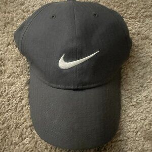 Nike Adjustable Cap (Grey)